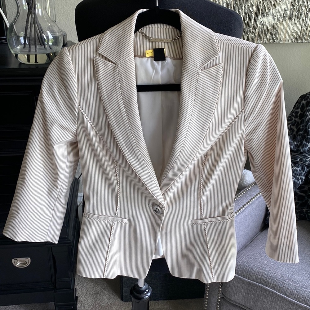 White House black market tan stripe